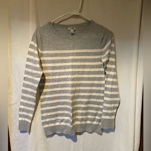 Ladies sweater